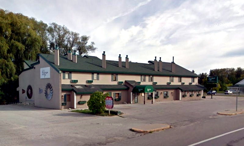 Brookside Inn - Hotel Frankfort - Street View